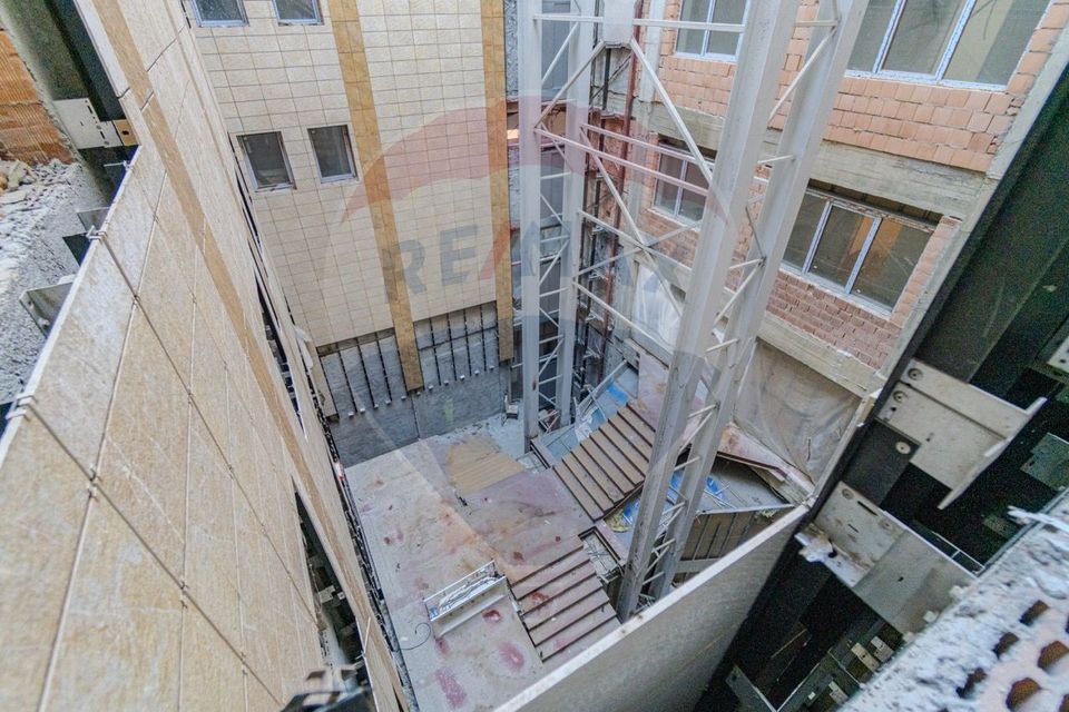 Activ Hotelier SubEvaluat | 18.000 mp construiti | 3 ha teren | BRASOV