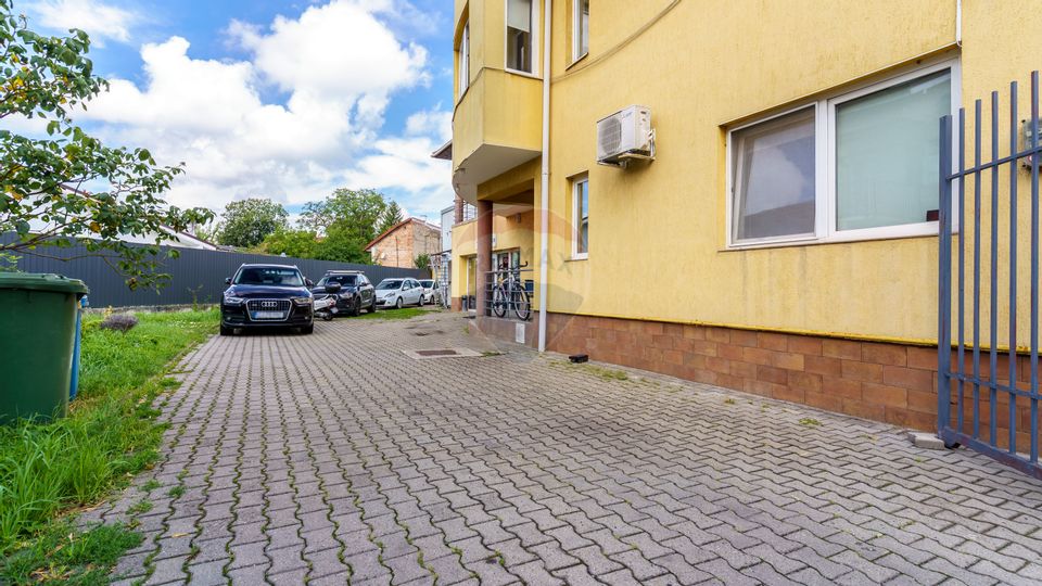 Casa de vanzare,  6 camere, zona Marasti