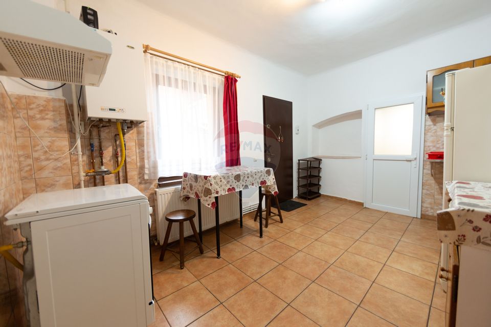 1 room House / Villa for sale, Brasovul Vechi area