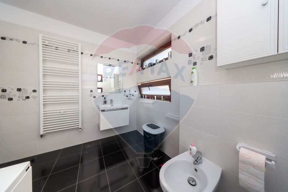 Vila mobilata modern, piscina, zona de interes Ghimbav!