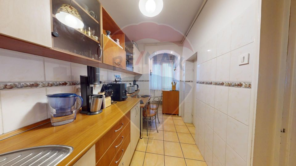 3 room Apartment for sale, Strand area