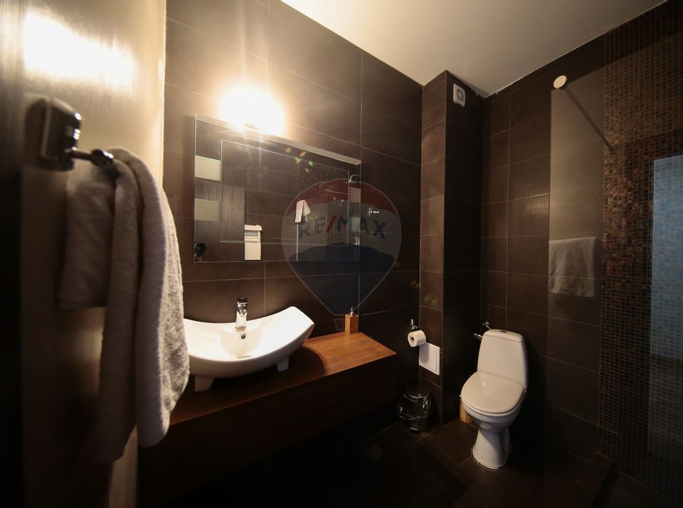 18 room Hotel / Pension for rent