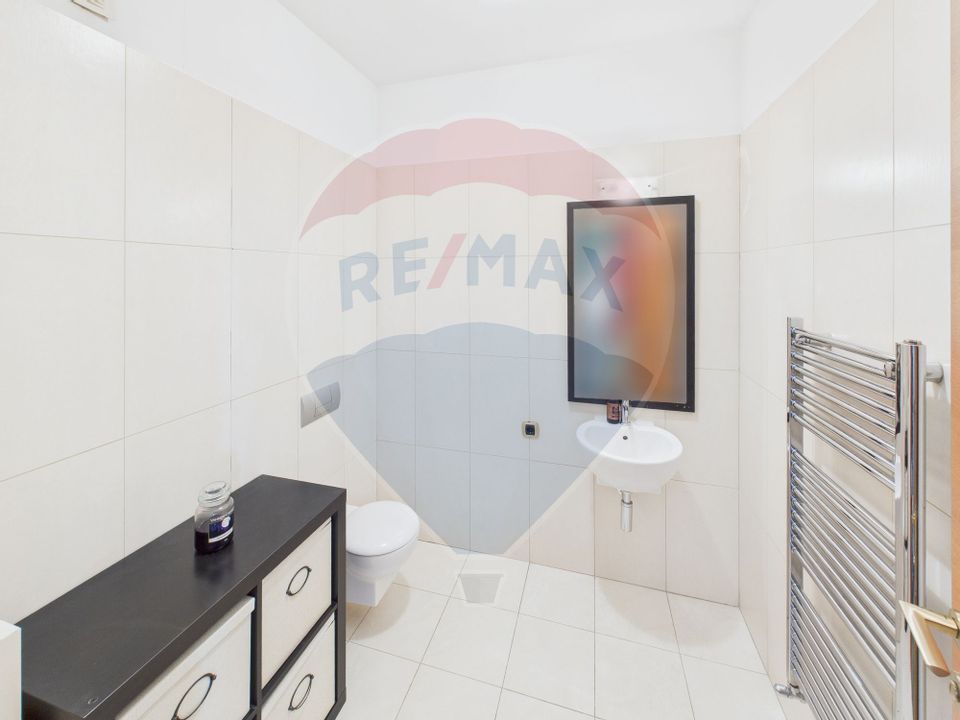 PENTHOUSE CU TERASA PANORAMICA SI PISCINA ACOPERITA