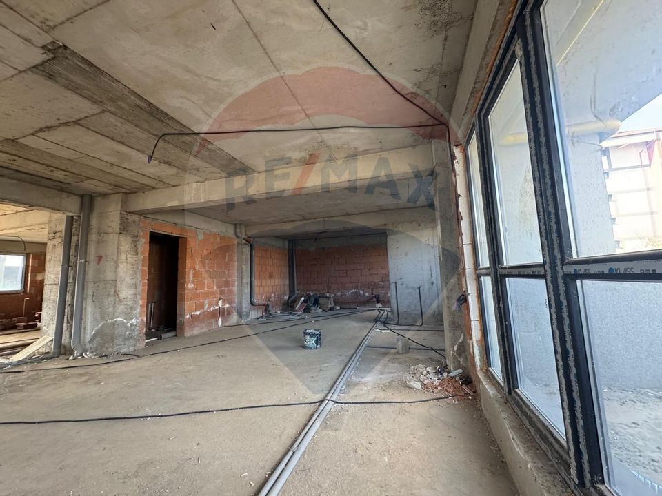 Versatile commercial space rental – Militari Residence