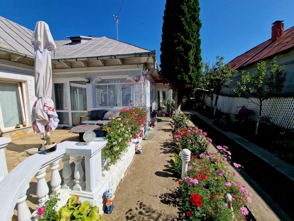 6 room House / Villa for sale