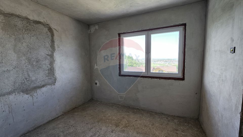 Casă / Vilă cu 12 camere-Sfântu Ilie Vechi, Suceava