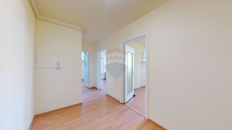 3 room Apartment for sale, Calea Bucuresti area