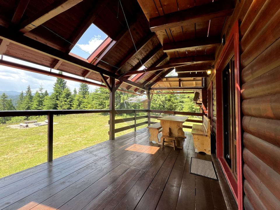 Casă de vacanță, de vânzare, pretabilă locuință sau afacere hotelieră