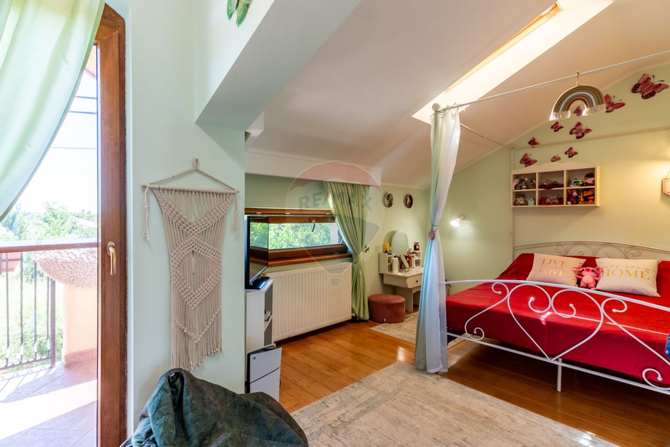 Casă / Vilă de vanzare in Corbeanca, str. Laguna albastra, langa lac