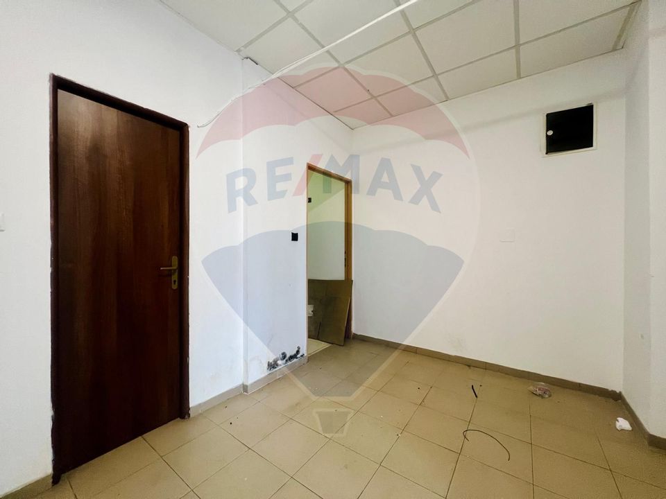 191sq.m Commercial Space for rent, Delfinariu area