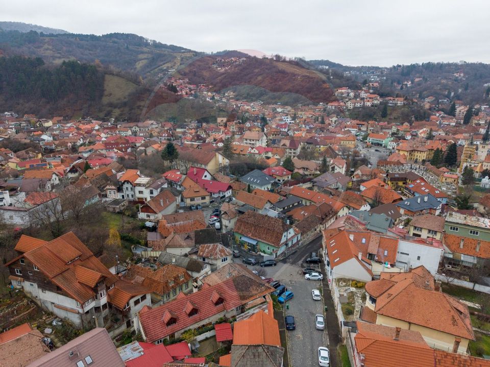 Corp de casă cu 2 studiouri independente, ideal pentru regim hotelier