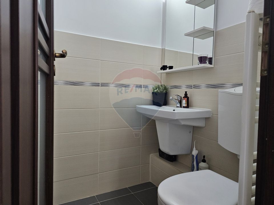 3 room Apartment for rent, Intre Lacuri area