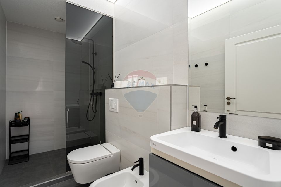 4 room House / Villa for sale, Gradiste area