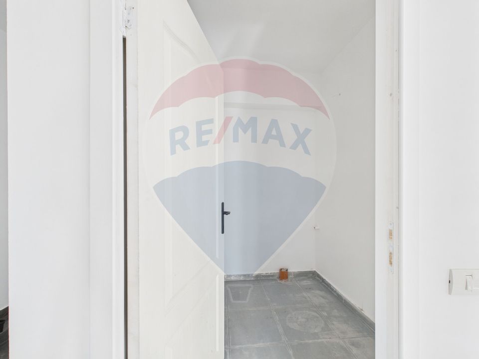 Spatiu comercial de vanzare 344 mp, Drumul Taberei-Moghioros