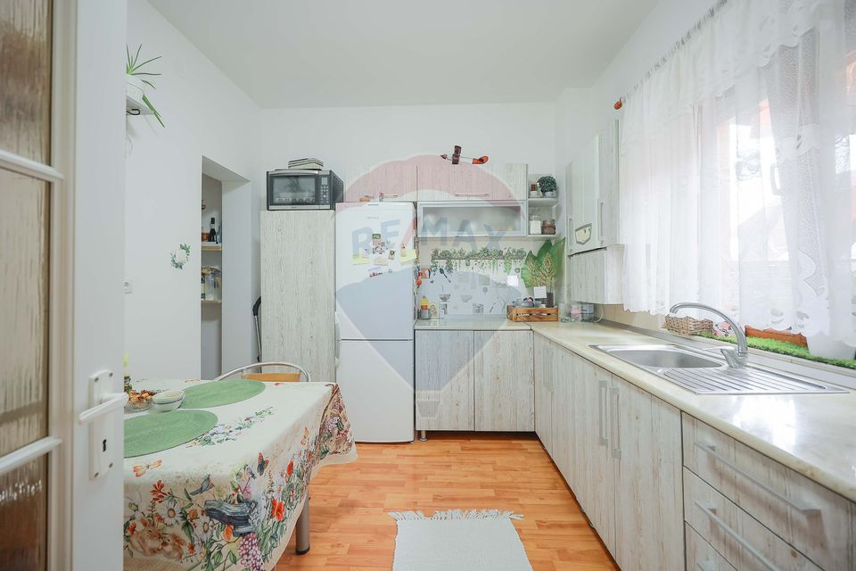 De vânzare – casă cu 3 camere, Biharia, Cartierul Nou