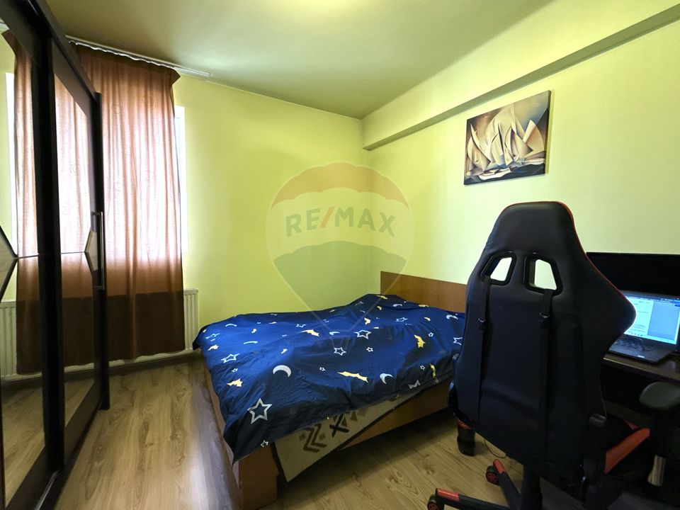 Apartament 2 camere, str. Horea, în zona Facultății de Litere