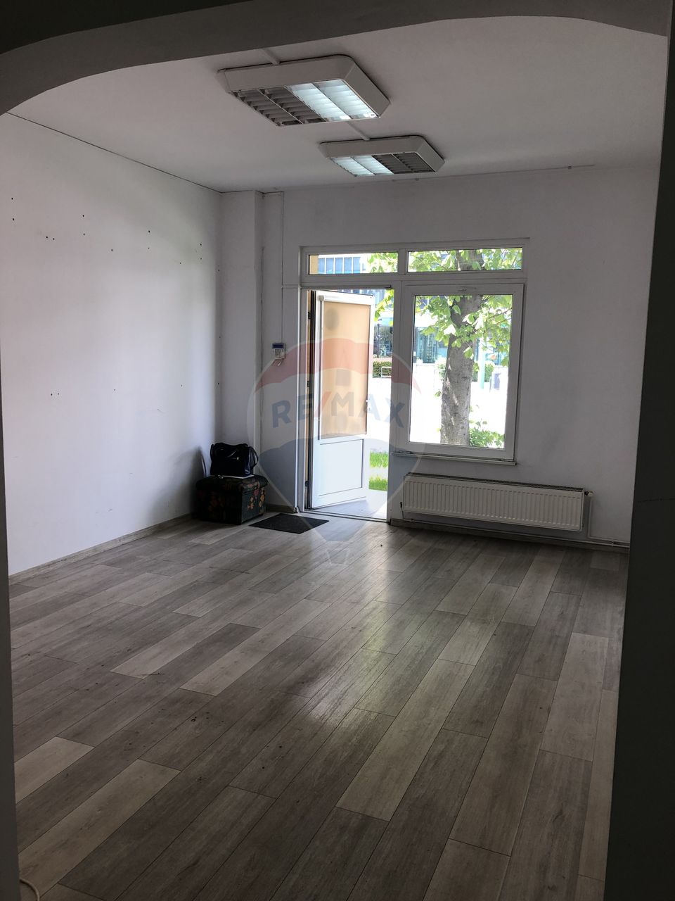 Spațiu de birouri  de închiriat în zona 13 Decembrie