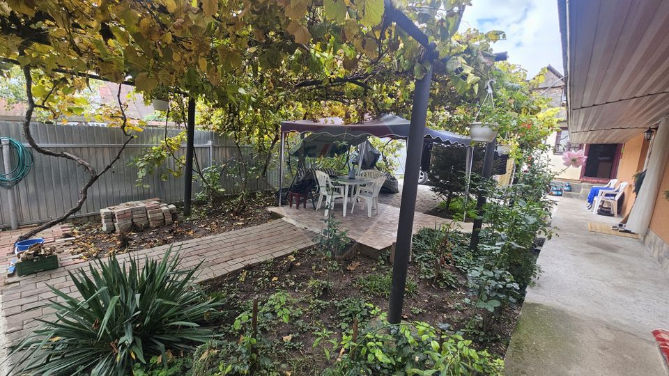 4 room House / Villa for sale