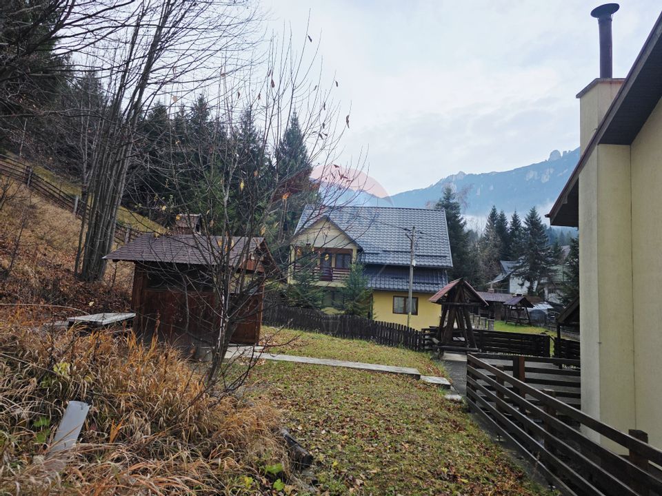 Casa /Vila de vanzare in Durau