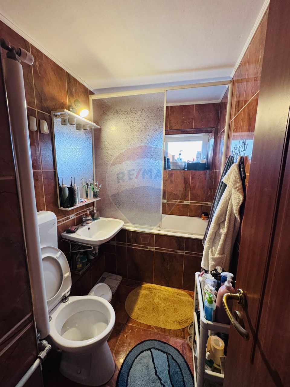 Apartament cu 3 camere de vânzare în zona Nufarul/Ghibu