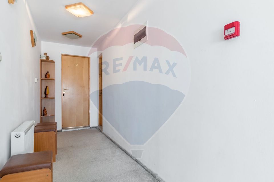 De Vânzare  Pensiunea Laura – 3 Margarete, Sânmartin, Băile Felix