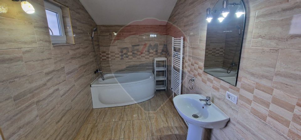 4 room House / Villa for sale, Central area