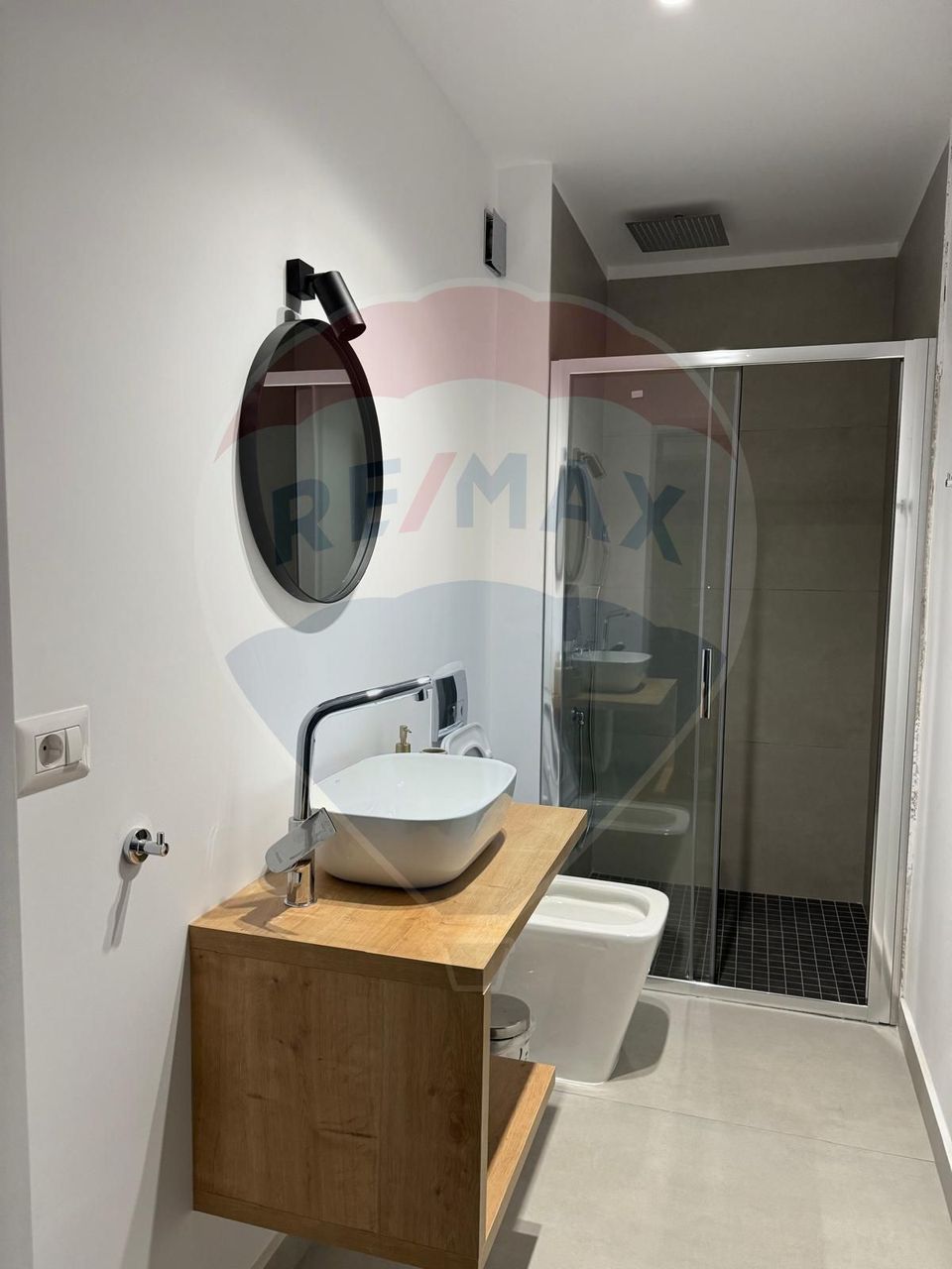 280sq.m Special Property for sale