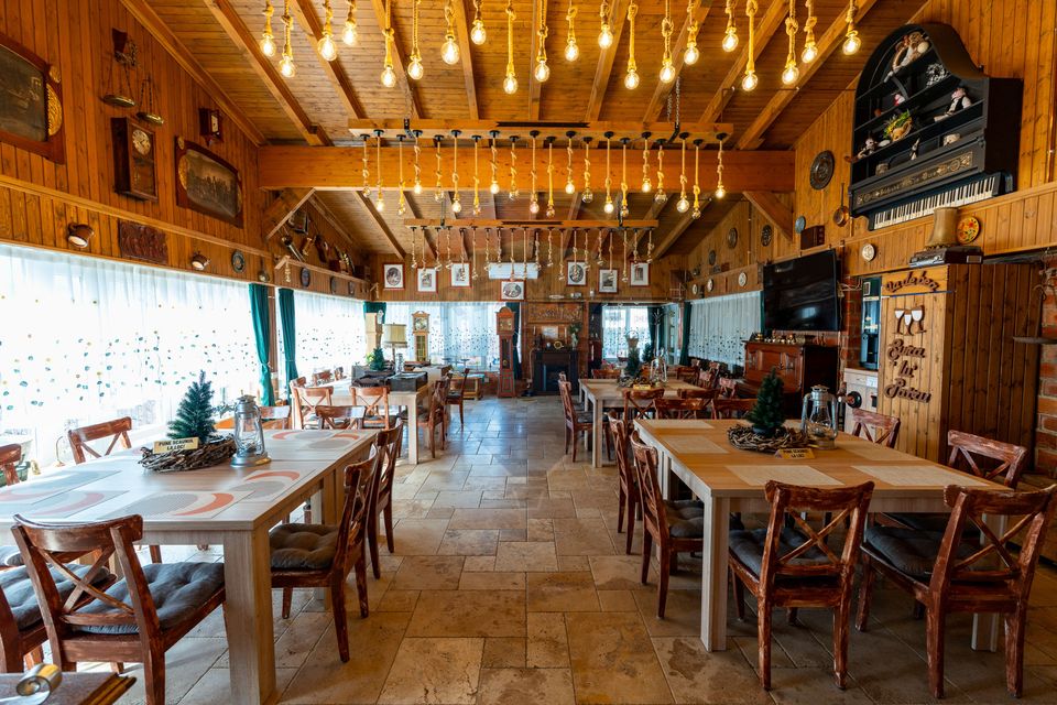 Pensiune ,business la cheie, Vulcan jud. Hunedoara