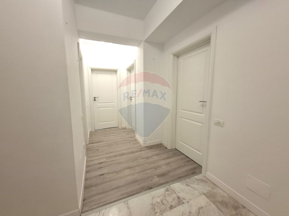 De vanzare Apart 2 camere Straulesti cu 140mp curte proprie