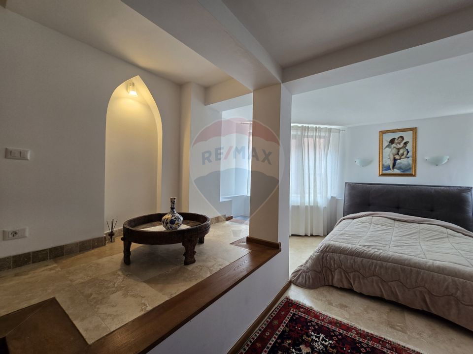 Vila unica in inima Bustenilor, vedere directa spre Caraiman