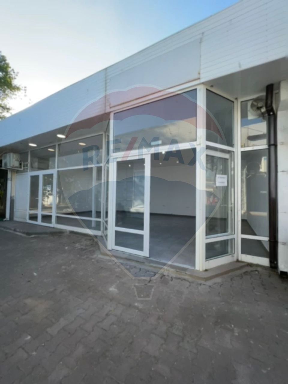 Spațiu comercial de închiriat  Mamaia Cazino Constanta