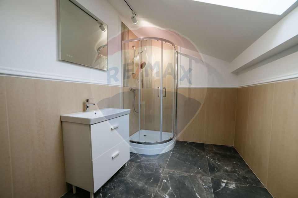 2,300sq.m Commercial Space for rent, Central area