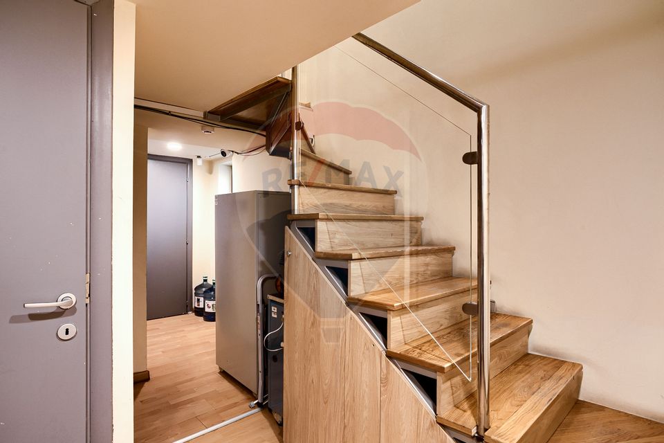 Spațiu comercial 112 mp de închiriat în Podgoria, Bld. Revoluției