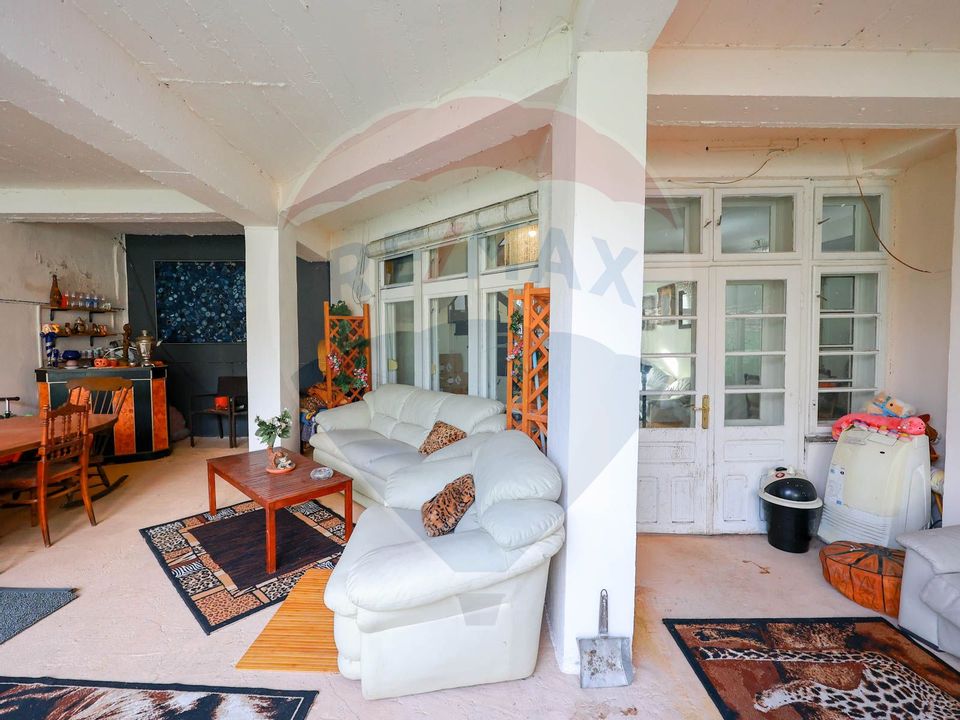 10 room House / Villa for sale, Central area