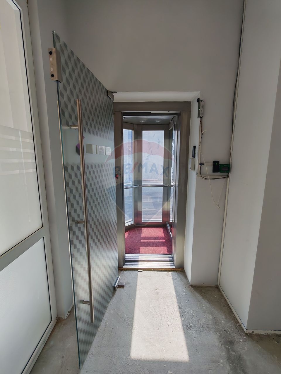 Ultra-central office space ideal for large teams/company HQ