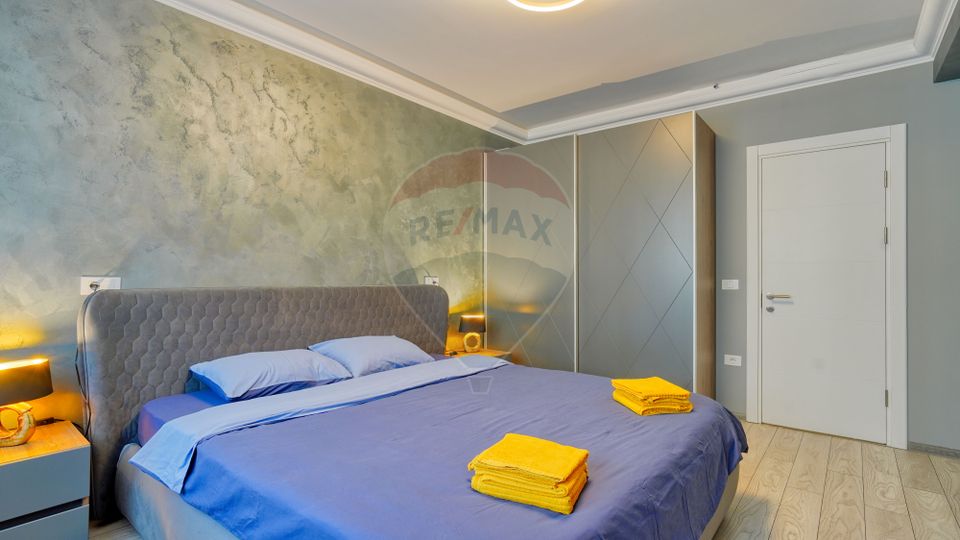 2 room Apartment for rent, Tractorul area