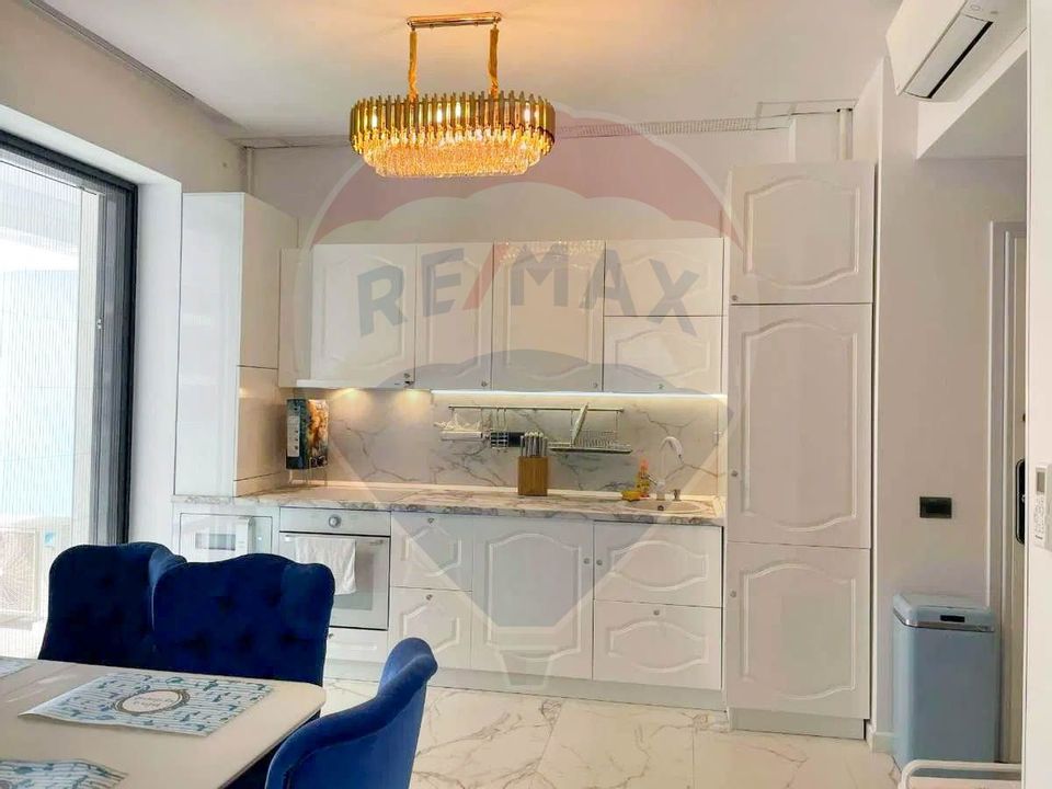 Vanzare apartament de lux 3 camere, complet mobilat, Mamaia Nord