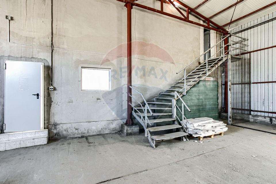 Spațiu industrial de 660 m² + teren 2500 m²  de închiriat