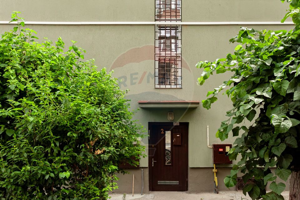 8 room House / Villa for sale, Ultracentral area