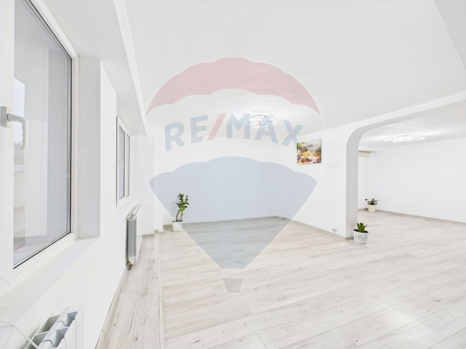 Imobil mixt de vanzare | Ideal birouri / investiție | 232 mp | Rahova