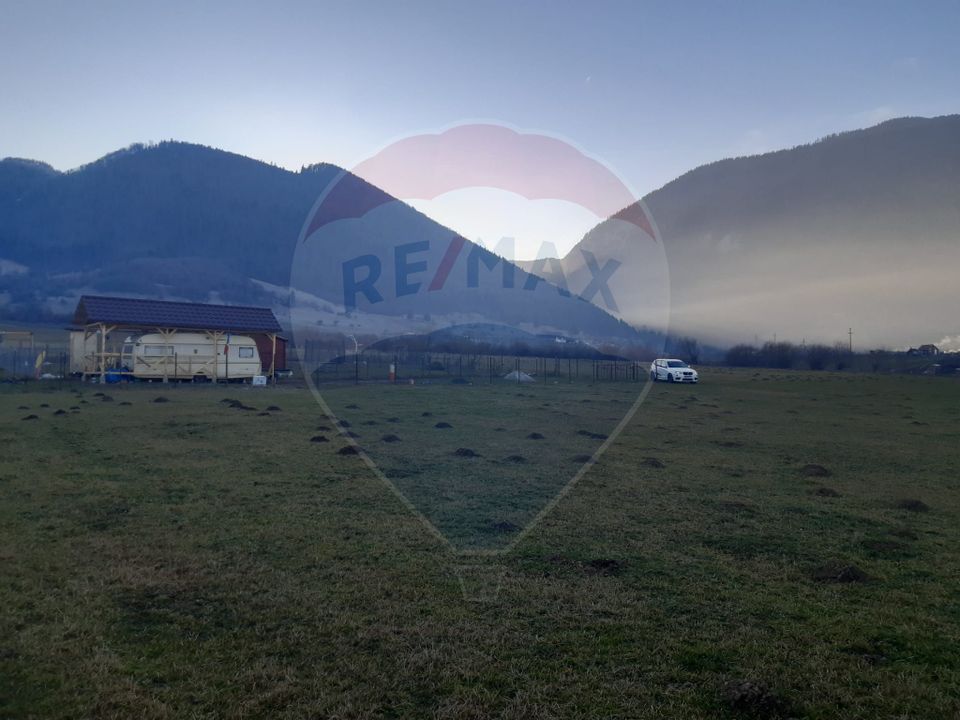 Teren 1,404mp Zarnesti / Strada FN