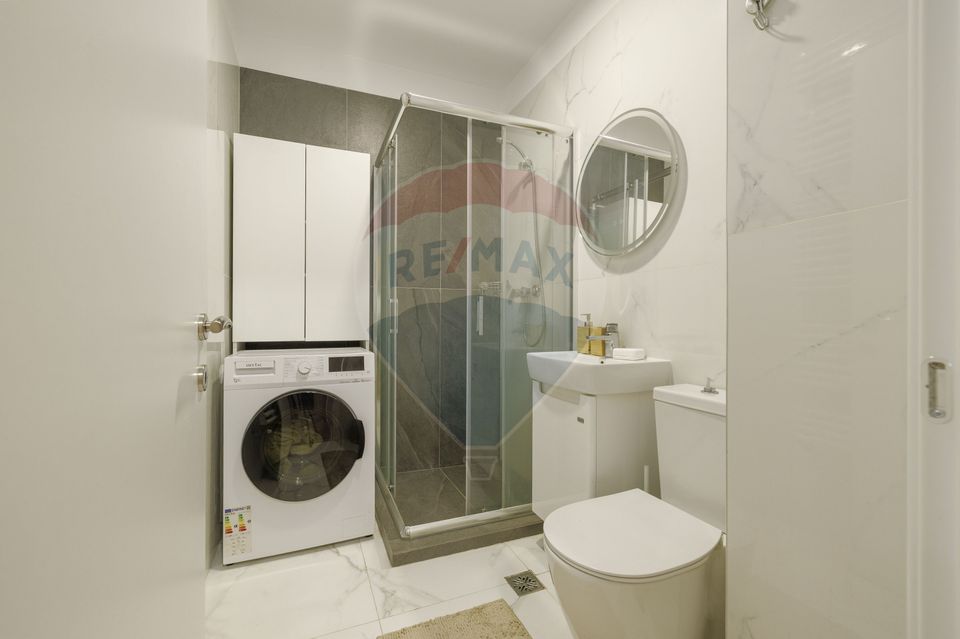 Lebada Lake - Garsonieră cu GRĂDINĂ proprie+parcare, ideal Airbnb