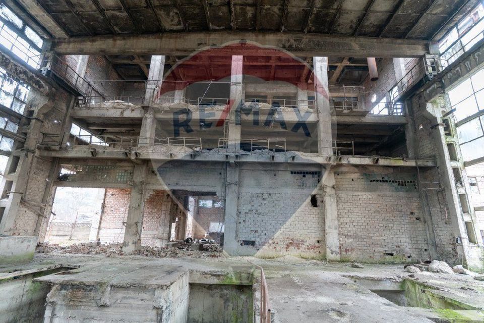 7,000sq.m Industrial Space for sale, Periferie area