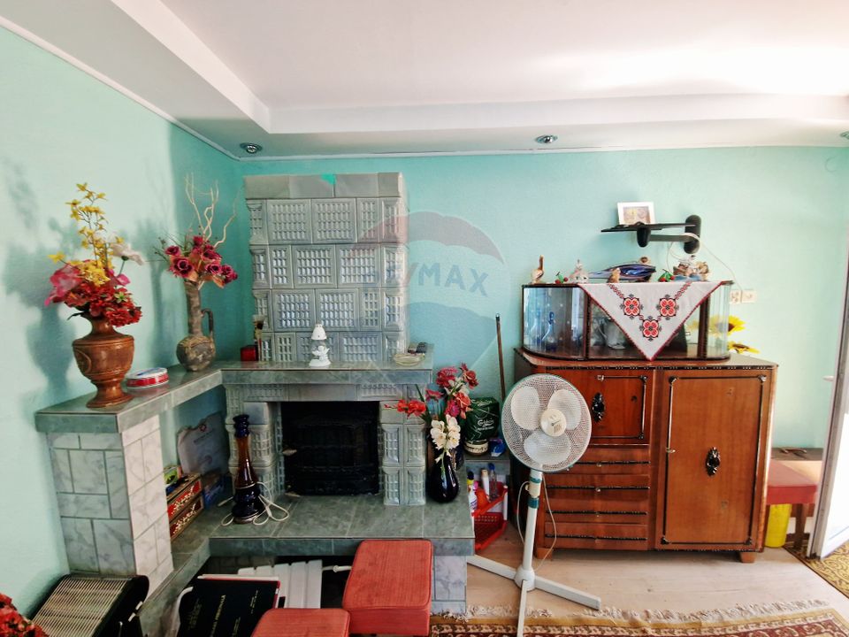 6 room House / Villa for sale