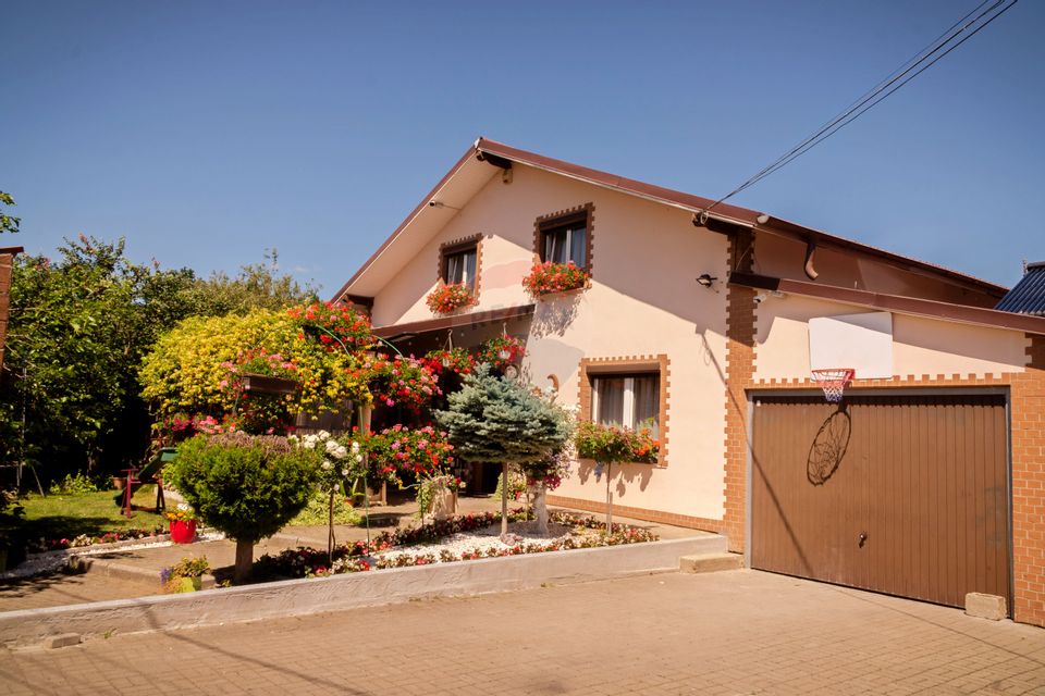 Casa de vanzare in Voitinel in promotie pt BLACK FRIDAY