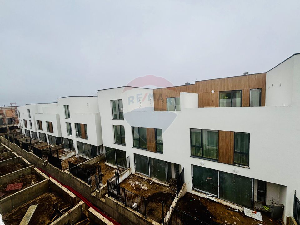 Vilǎ modernǎ | 5 camere | Complex nou | Aviației - Porsche Pipera