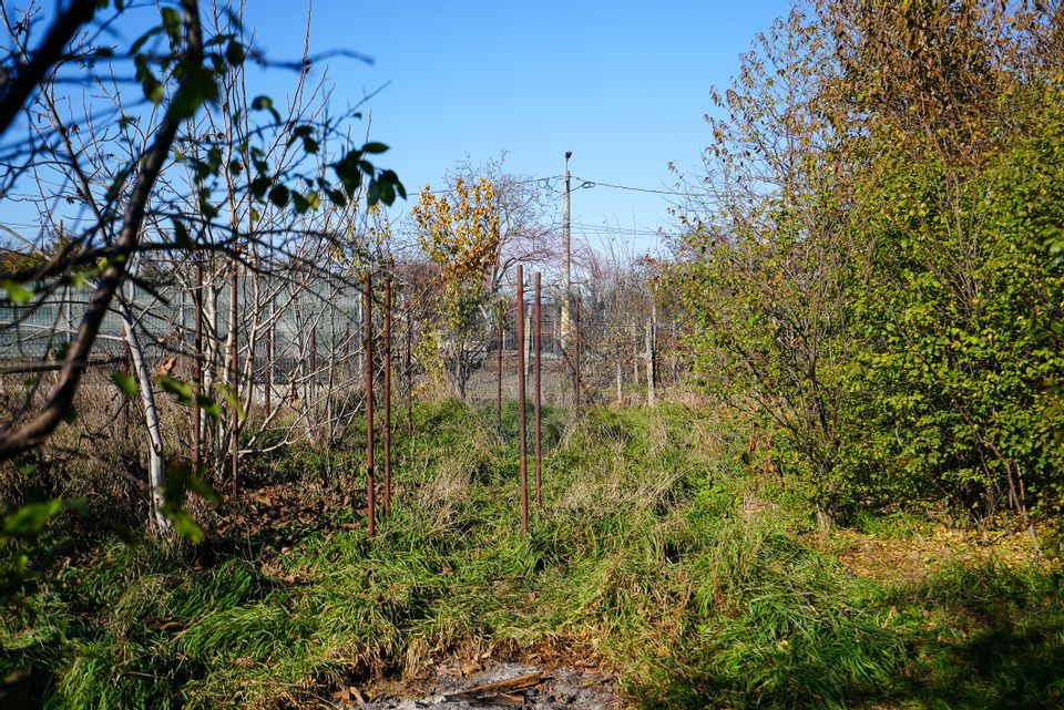 Casă / Vilă cu 4 camere de vânzare în zona Serbanesti