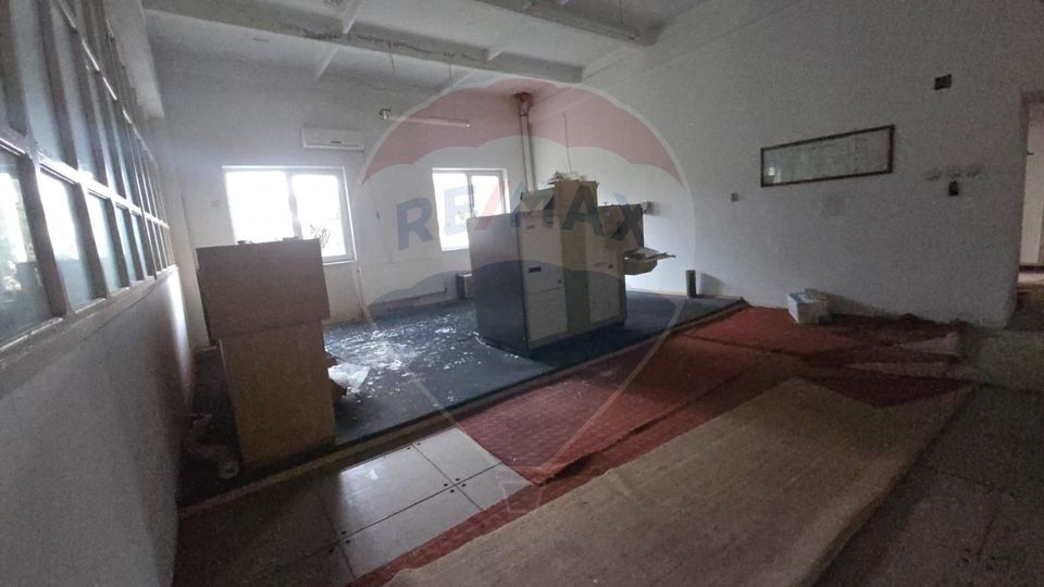 759sq.m Office Space for rent, Sud area