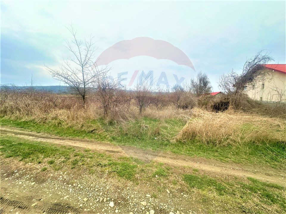 Land 1,522sqm Hemeius / Calea MOLDOVEI