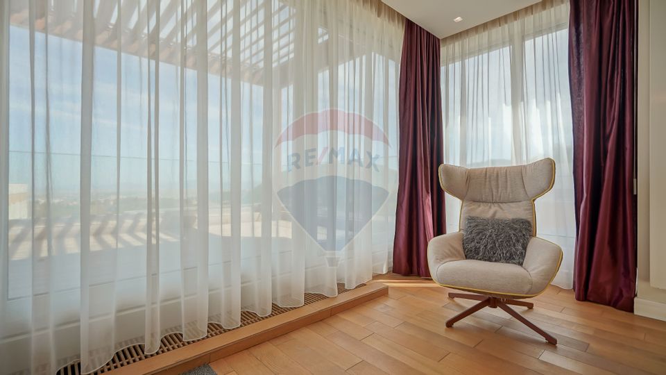 Apartament exclusivist cu vedere spre Brasov si varful Tampa